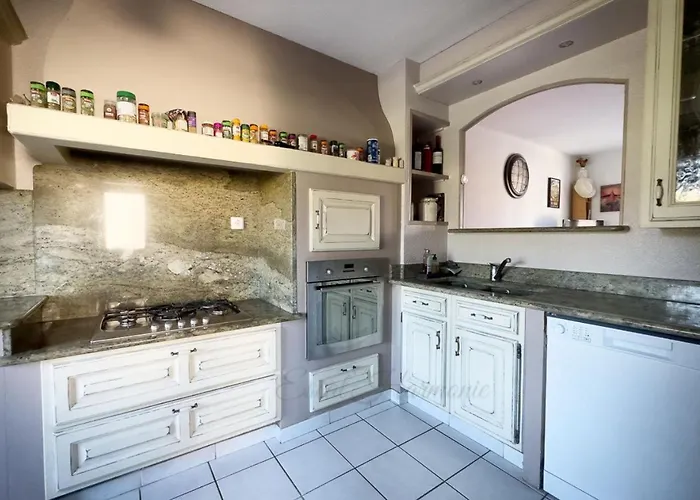 Maison Les Rives De La Tour Aigues-Mortes - Proche Des Remparts - Idealement Situe